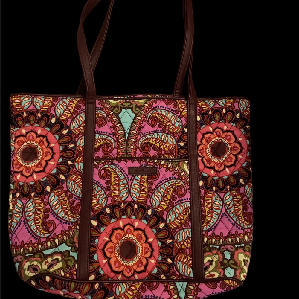 Vera Bradley tote.